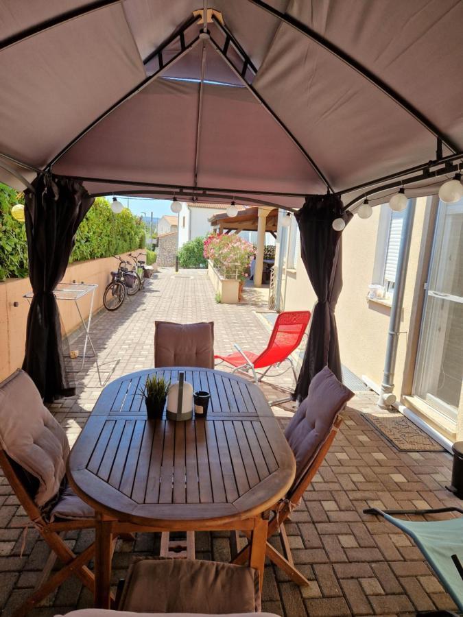 Apartments Glibo ツレス エクステリア 写真