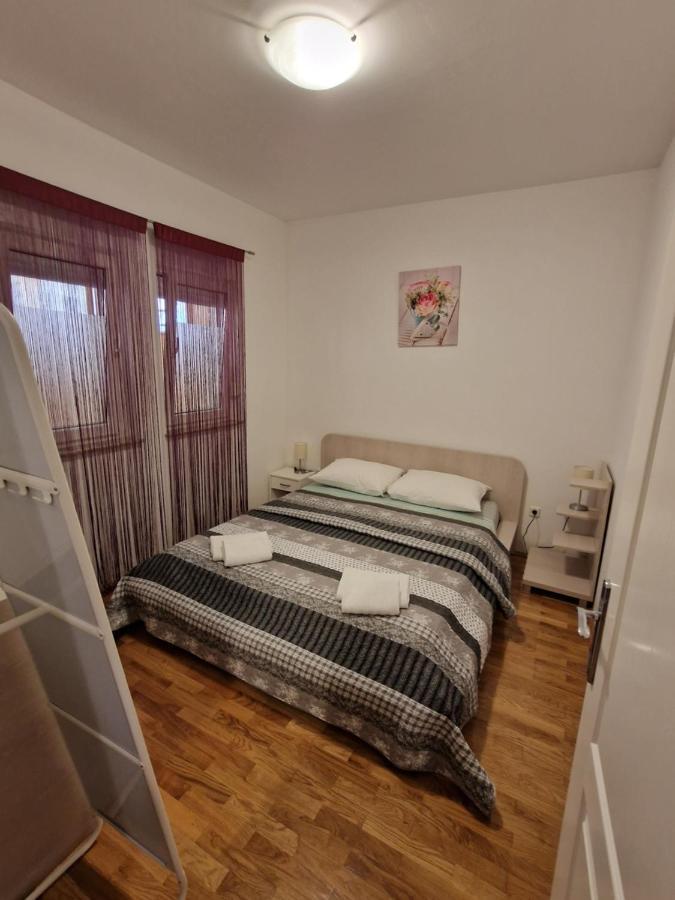 Apartments Glibo ツレス エクステリア 写真