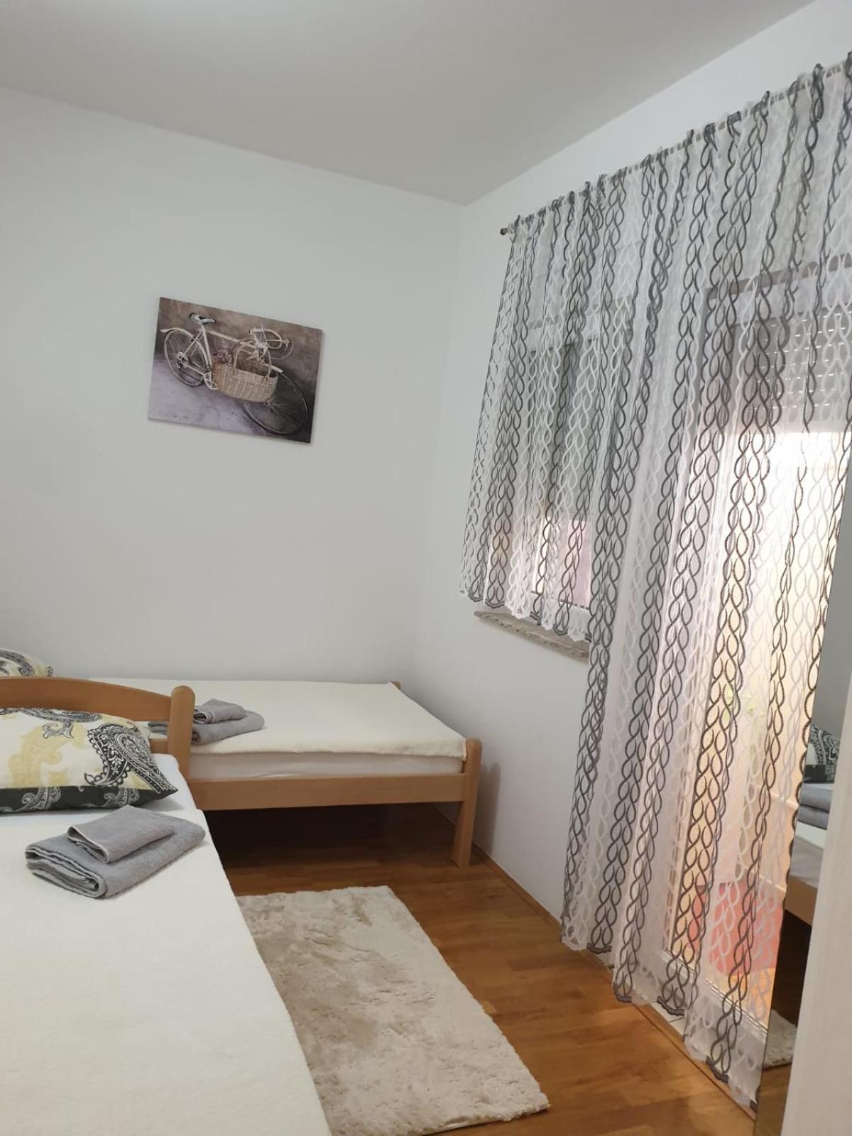 Apartments Glibo ツレス エクステリア 写真